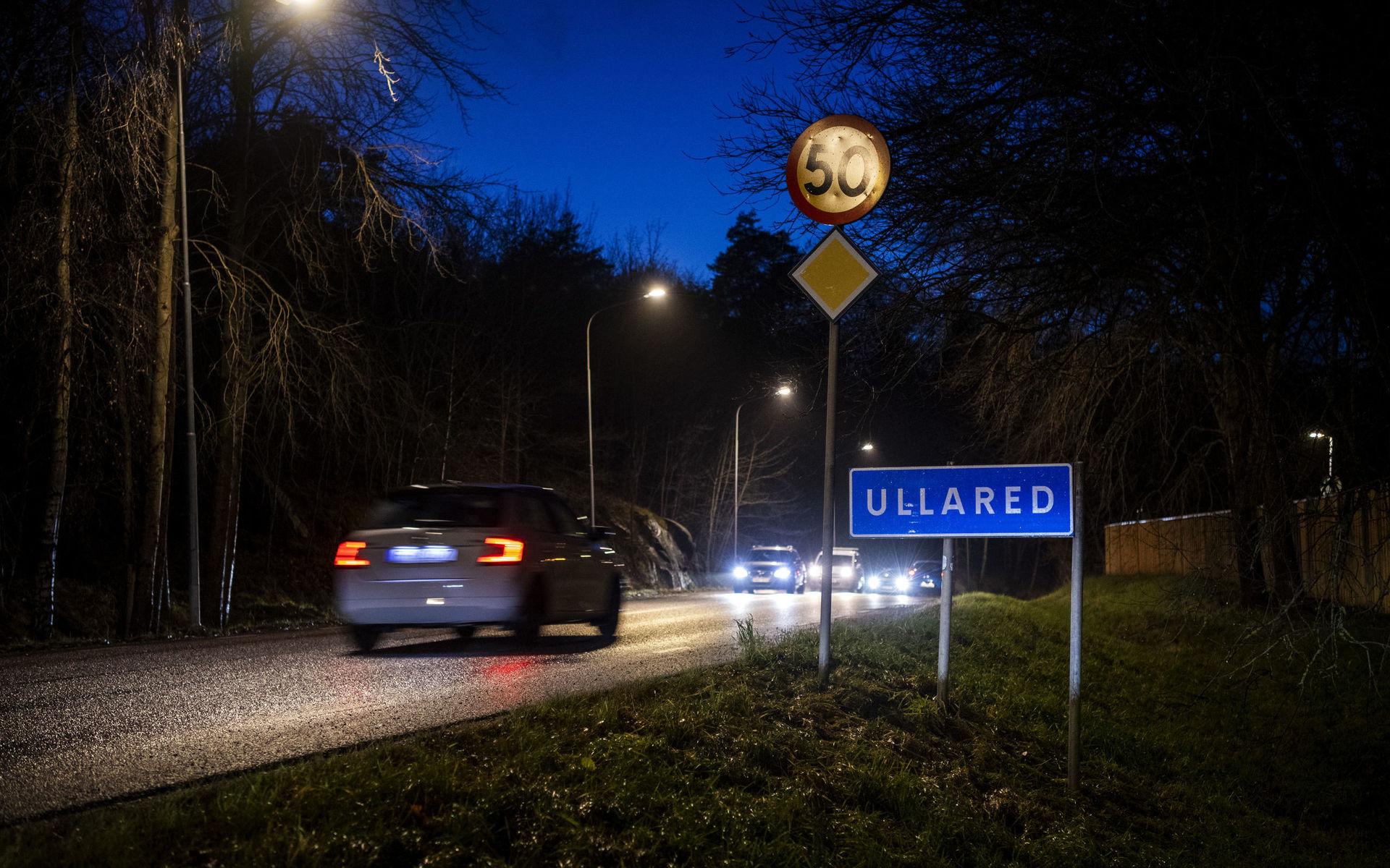 Vanligtvis behöver göteborgarna köra drygt nio mil för att få se ortsnamnet Ullared. Men inte på söndagen då skylten dök upp i Skintebo, södra Göteborg. 