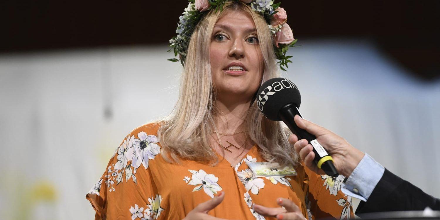 Både ris och ros. För Ican-chefen Beatrice Fihn, som debuterade som sommarvärd i P1 i år, har Nobels fredspris inneburit fördelar – men också prövningar. Arkivbild.