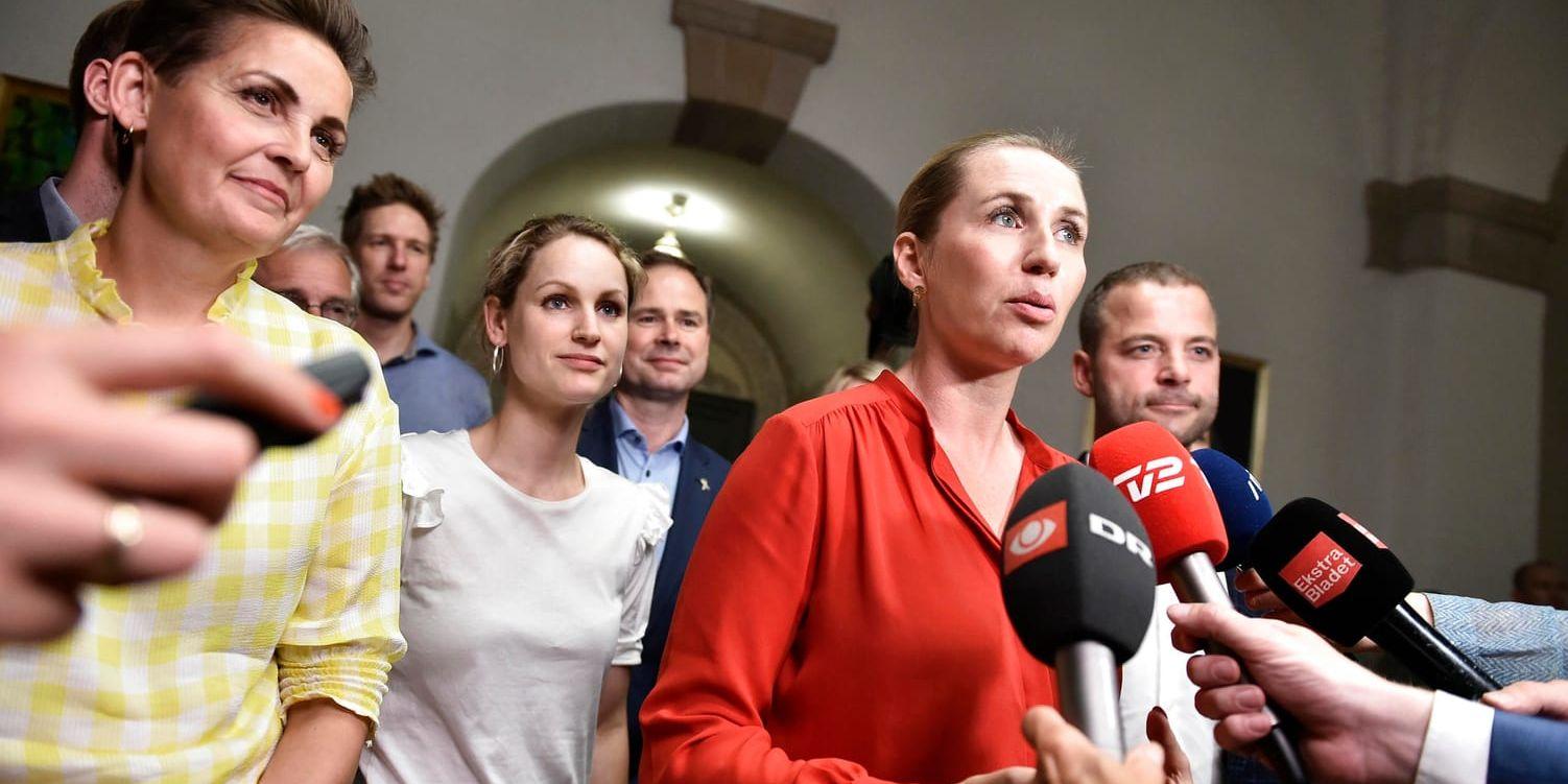 Pia Olsen Dyhr, Socialistisk Folkeparti, Pernille Skipper, Enhedslisten, Mette Frederiksen, Socialdemokratiet, och Morten Østergaard, Radikale Venstre, möter pressen efter att partierna kommit överens i regeringsförhandlingarna. Arkivbild.