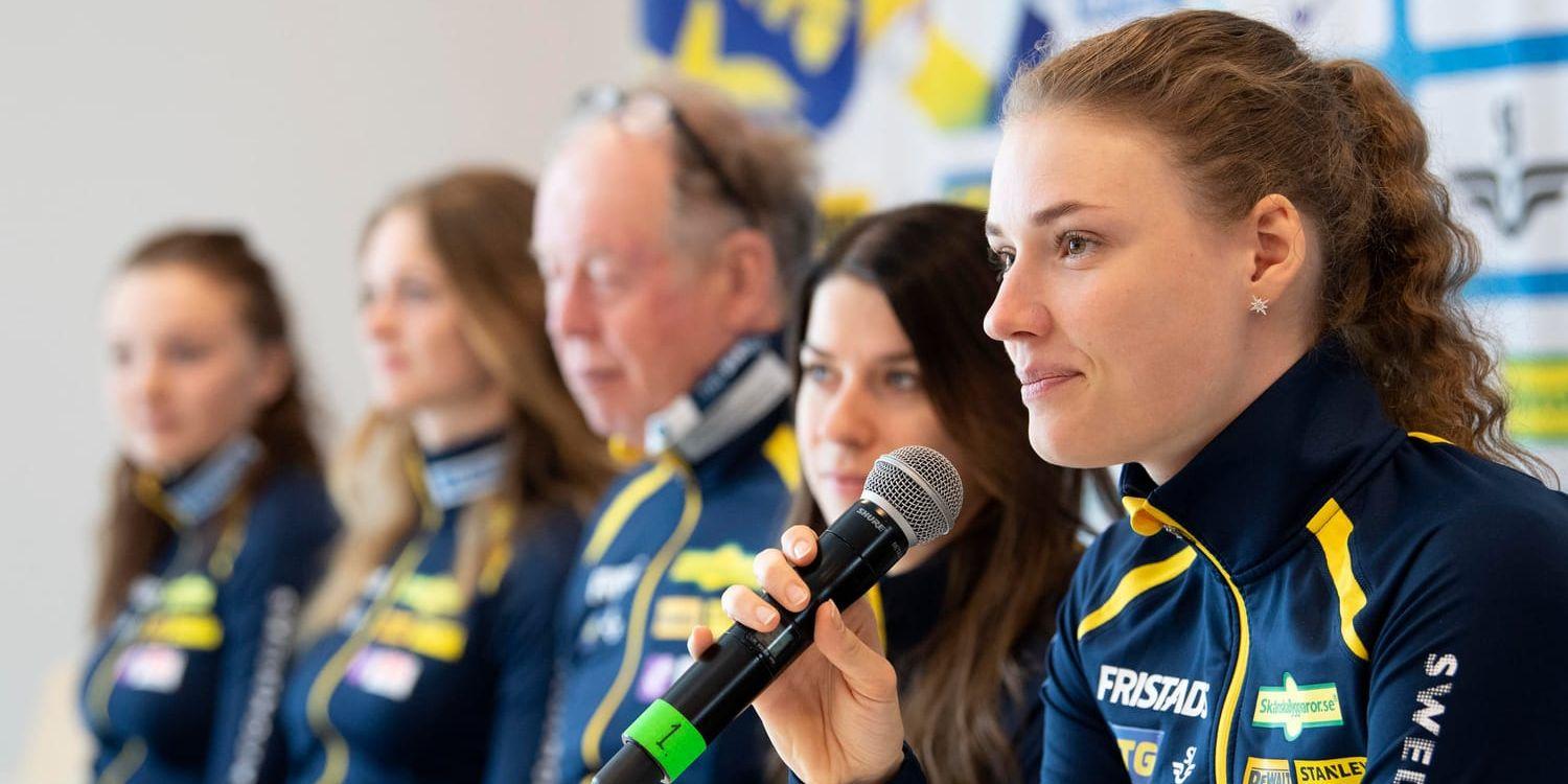 Hanna Öberg under skidskyttelandslagets pressträff under VM i Östersund.