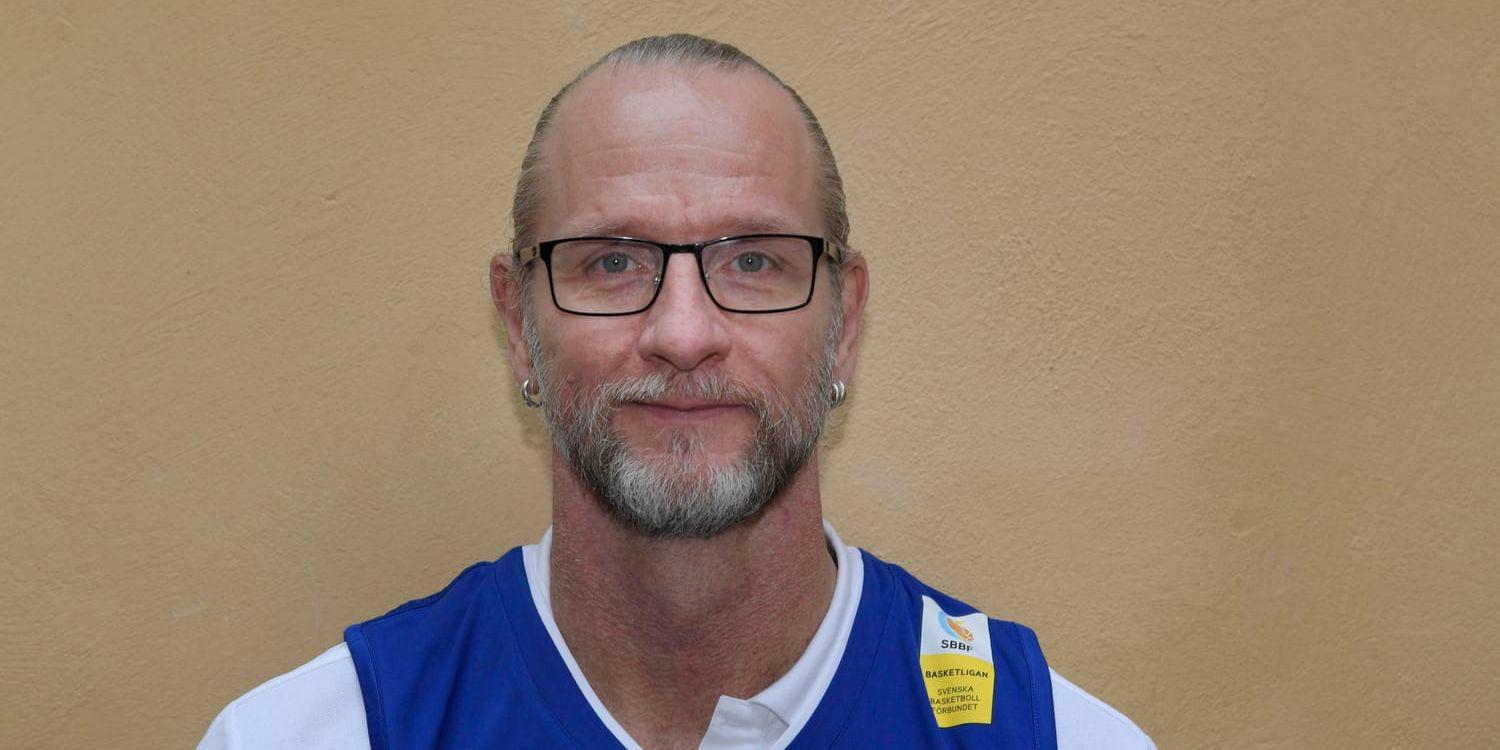 Torbjörn Gehrkes Jämtland skaffade sig hemmaplansfördel i SM-kvartsfinalen i basket genom seger mot Borås i sista grundserieomgången. Arkivbild.