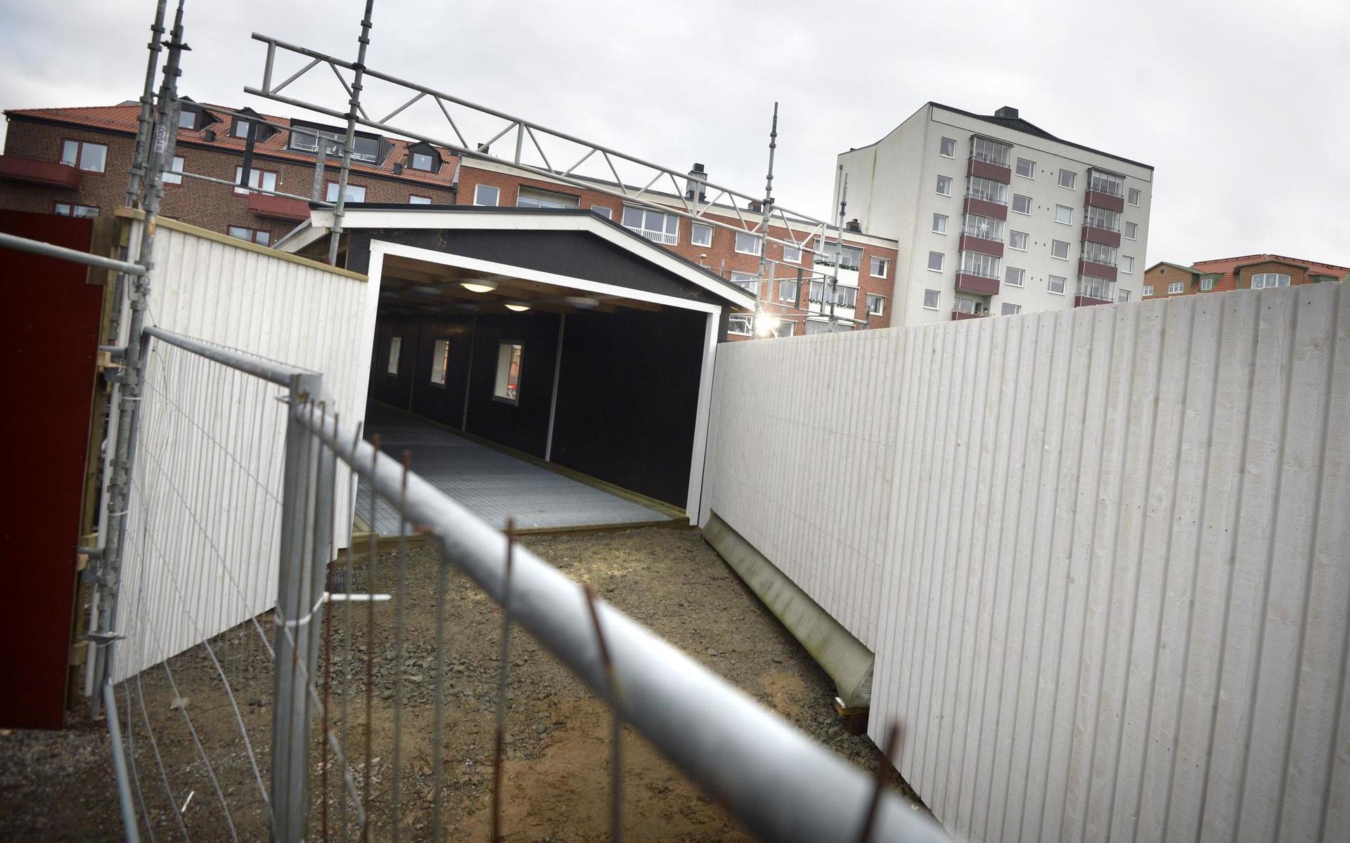 Den nya gångtunneln kommer användas tills Varbergstunneln är färdigbyggd. 