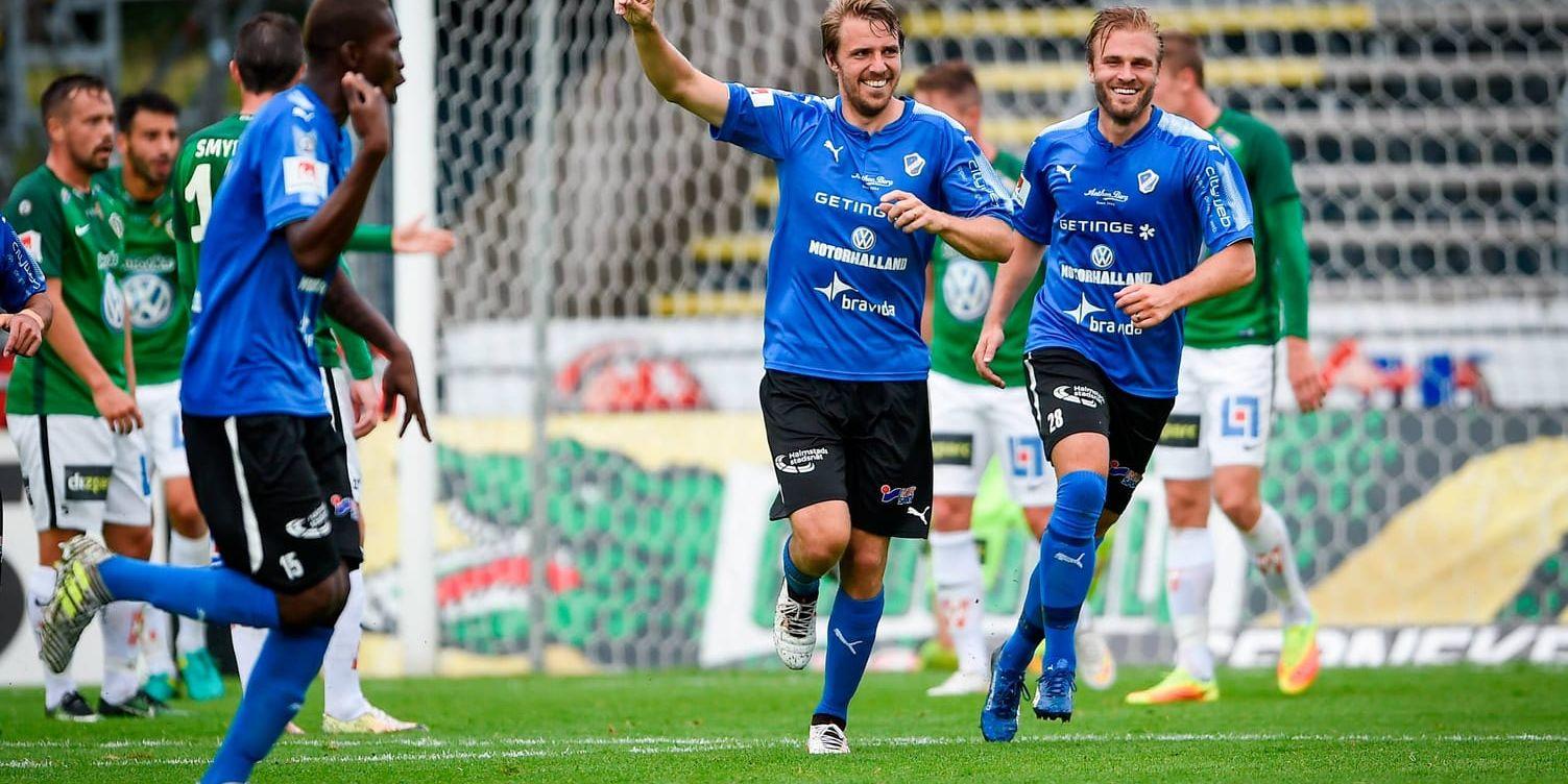 Johan Oremo gjorde två av målen då Halmstad vann med hela 6–1 mot J-Södra.