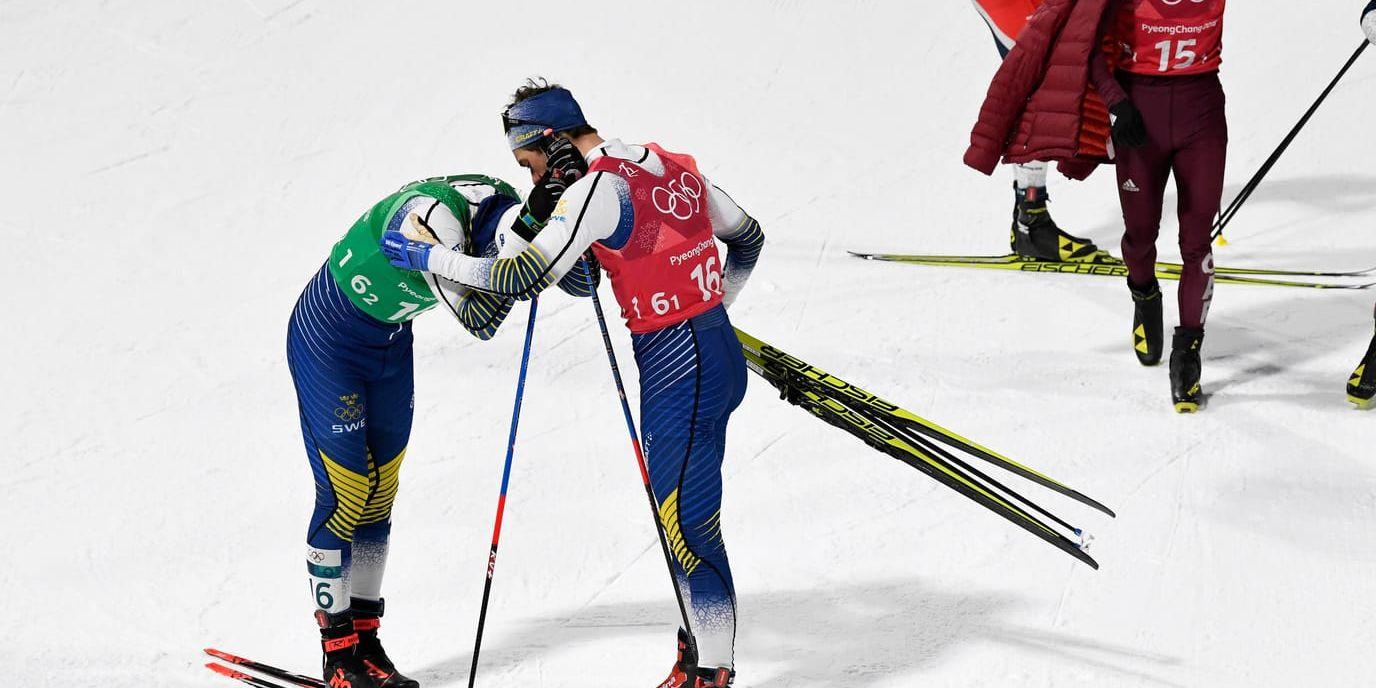 Calle Halfvarsson bröt två lopp under OS och hamnade i en ond cirkel. Totalt sett misslyckades Sveriges skidherrar att ta medalj i Pyeongchang - det har inte hänt på mästerskap sedan 1999.