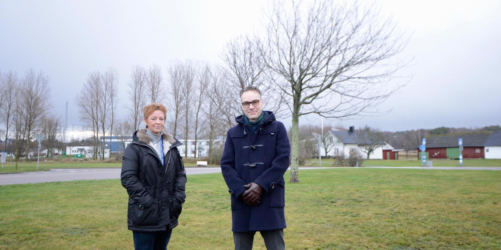 Annika Ljungberg, biträdande strålsskyddsföreståndare för avveckling och Björn Linde, vd för Ringhals och Forsmark känner vemod när Ringhals 1 stängs. 