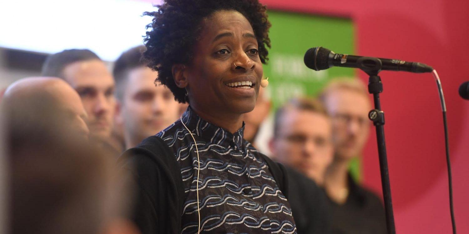 Årets Alma-pristagare Jacqueline Woodson talade under invigningen av årets bokmässa i Göteborg.