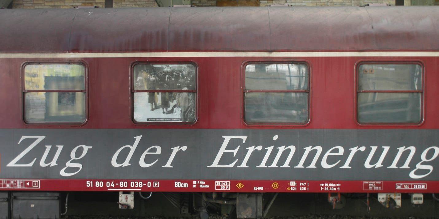 A train carrying an exhibition on children deported by the Nazis to Auschwitz has arrived in Berlin