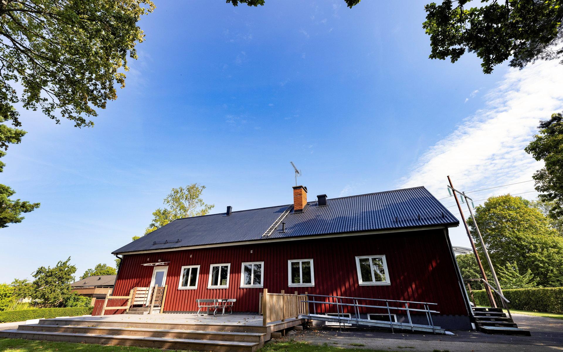 Skällinge marknad kommer nu vara två timmar längre än tidigare och pågår därför från 10-16. 